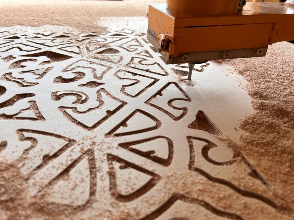 dekorativsa frezejums2